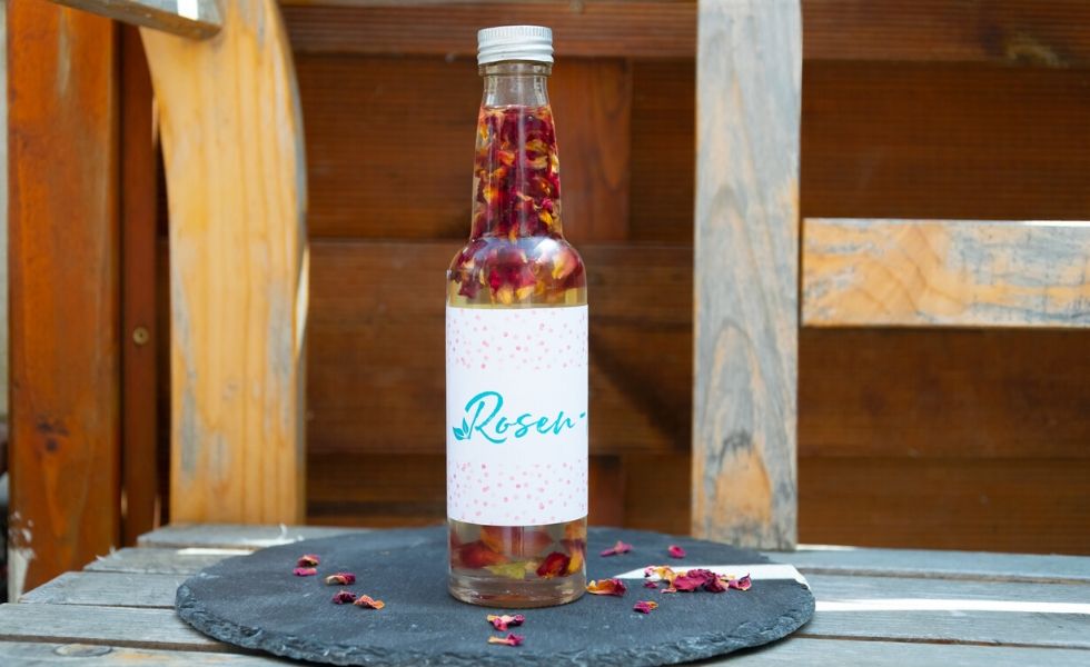 Rosen-Körperöl eine schnelle Geschenkidee