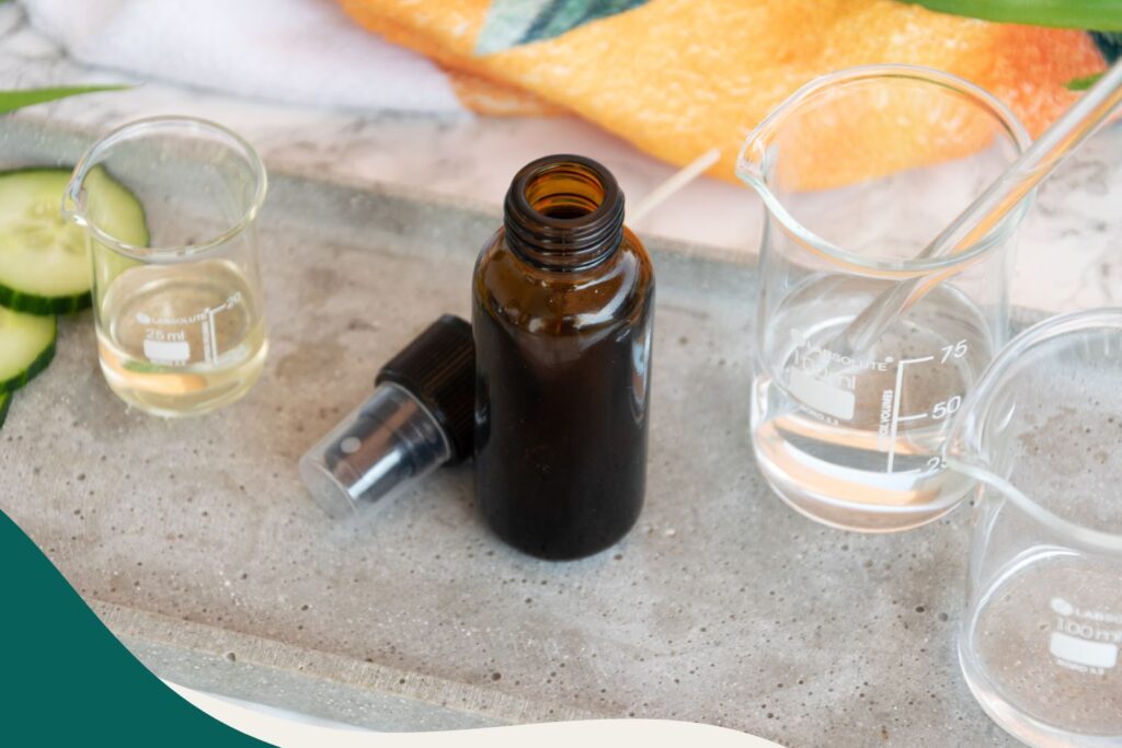 Kühlenden Bodyspray selber machen mit Hamamelis und Gurke