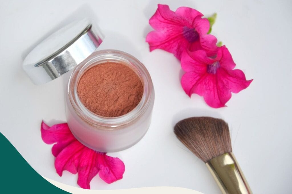 Mach dein Bronzing Powder aus ausgewählten Zutaten ganz einfach selbst