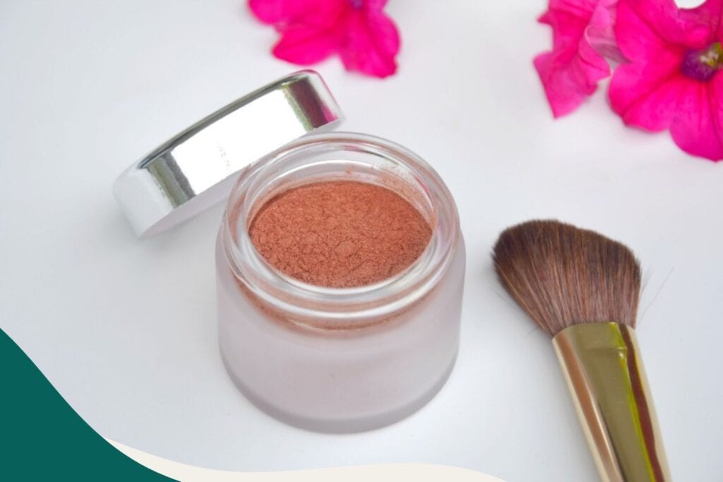 Mach dein Bronzing Powder aus ausgewählten Zutaten ganz einfach selbst